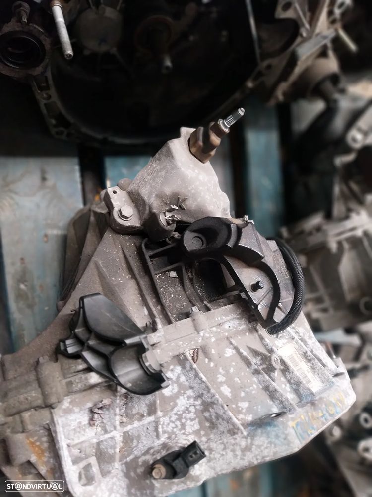 Caixa velocidades Renault Laguna 1.5 dci Ref: TL4 013 - 4