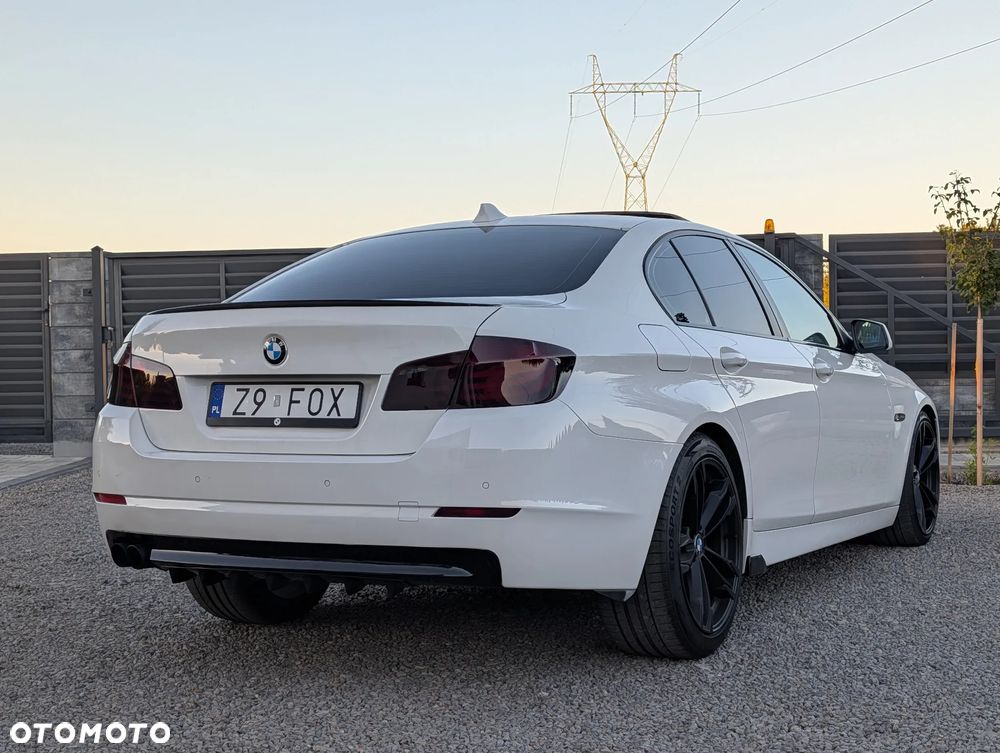 BMW Seria 5 525d - 7