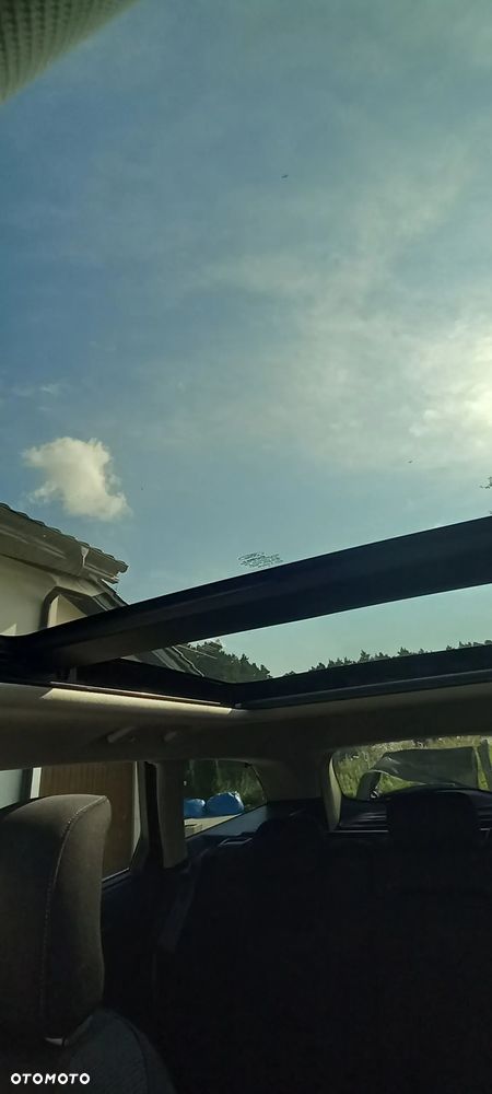 Ford Mondeo ver-2-0-tdci-start--stopp-powershift--aut-titanium - 17