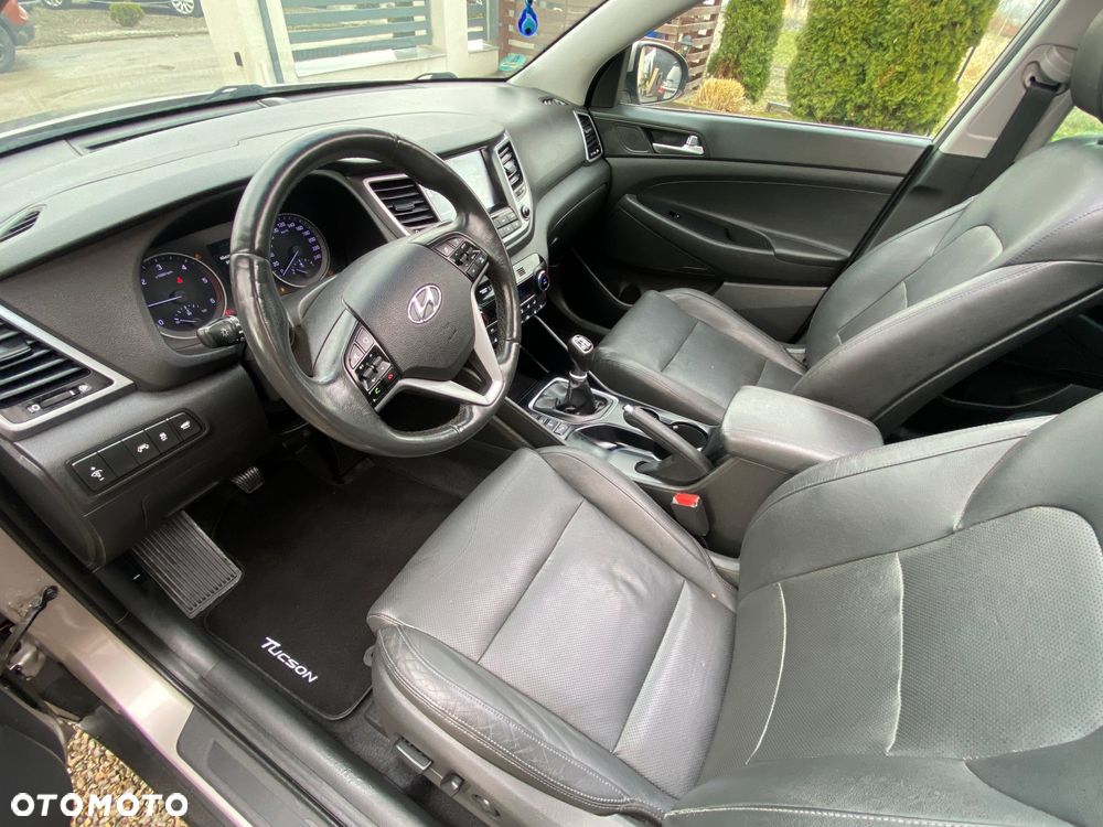 Hyundai Tucson 2.0 CRDI 4WD Premium - 15