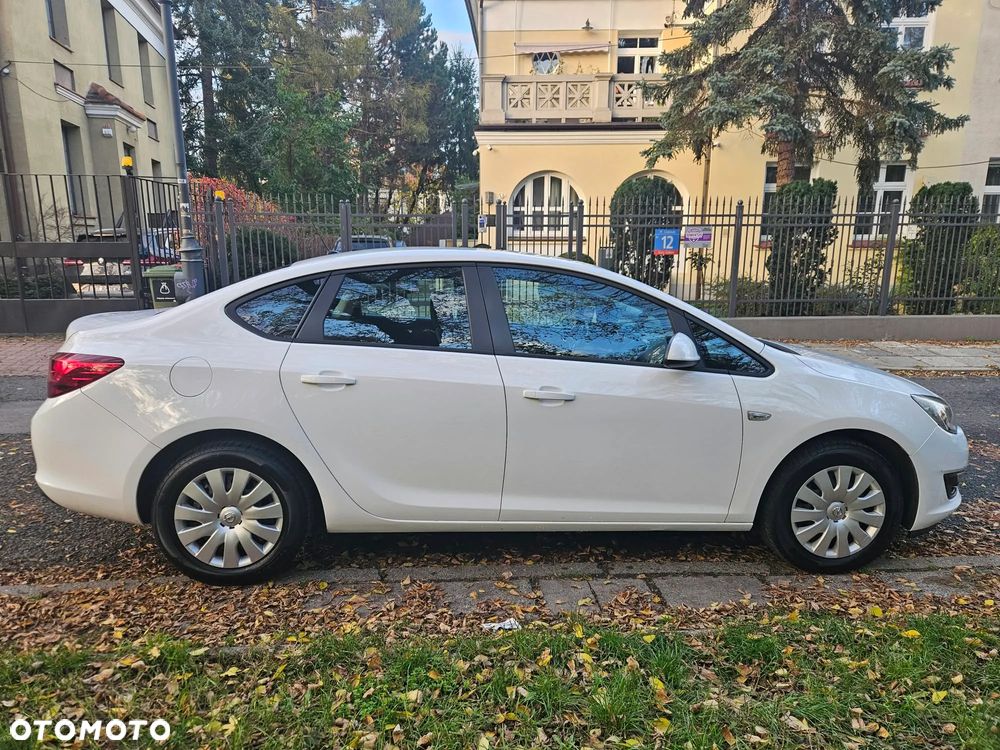 Opel Astra - 6