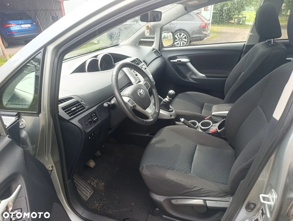 Toyota Verso 2.0 D-4D Sol - 8