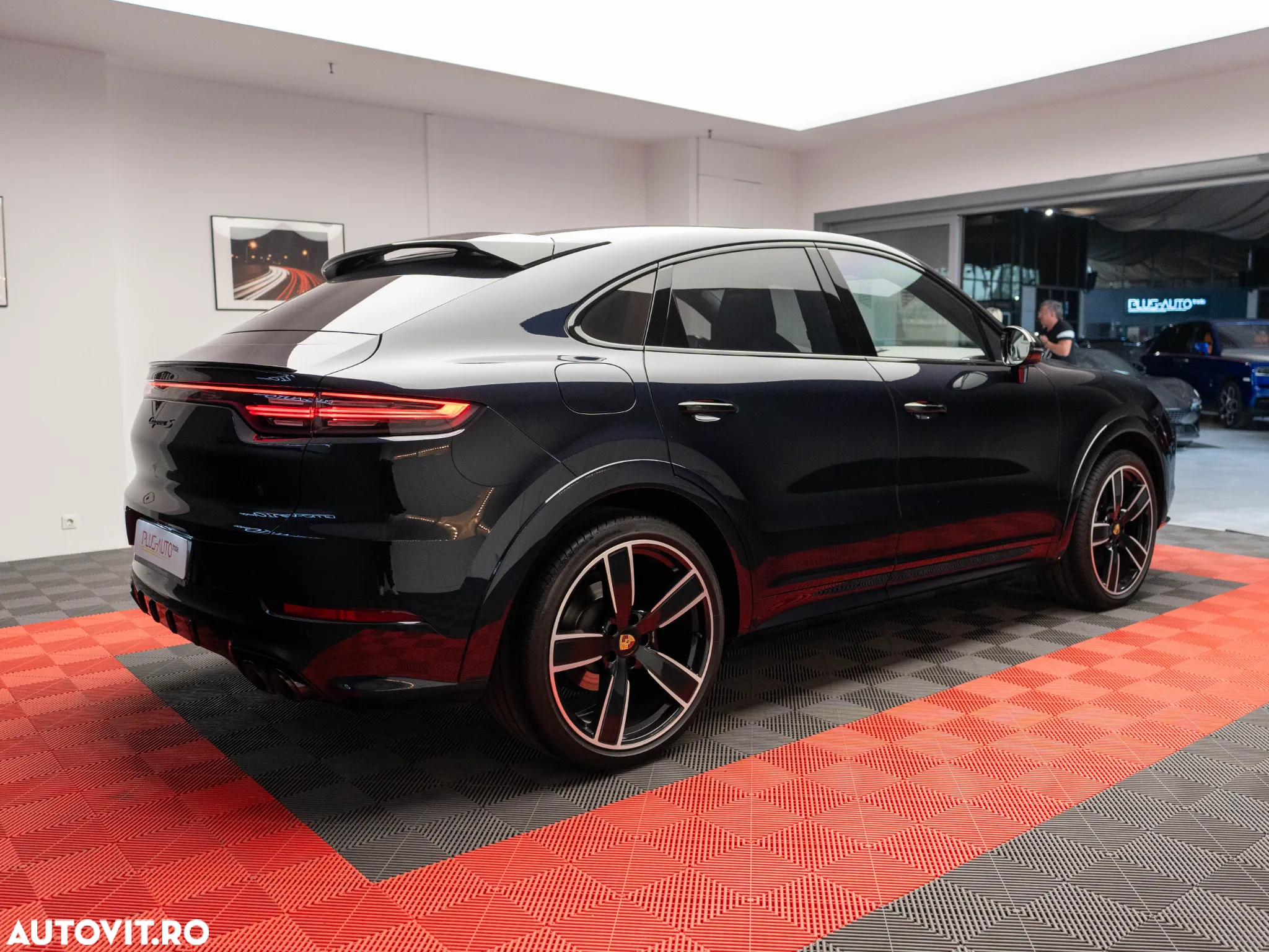 Porsche Cayenne Coupe S - 6