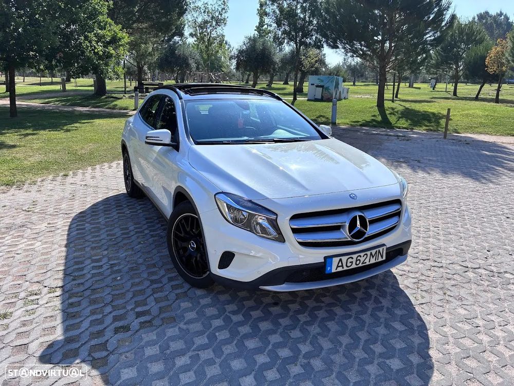 Mercedes-Benz GLA 180 d - 3