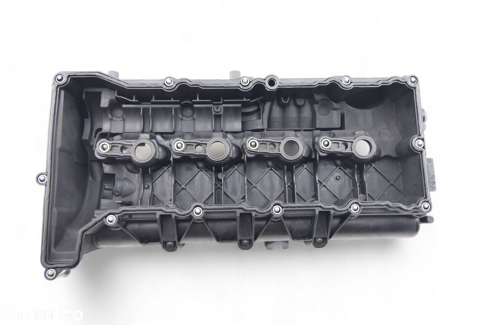 Pokrywa Zaworów BMW E60 E90 E87 2.0D N46 7797613 - 8