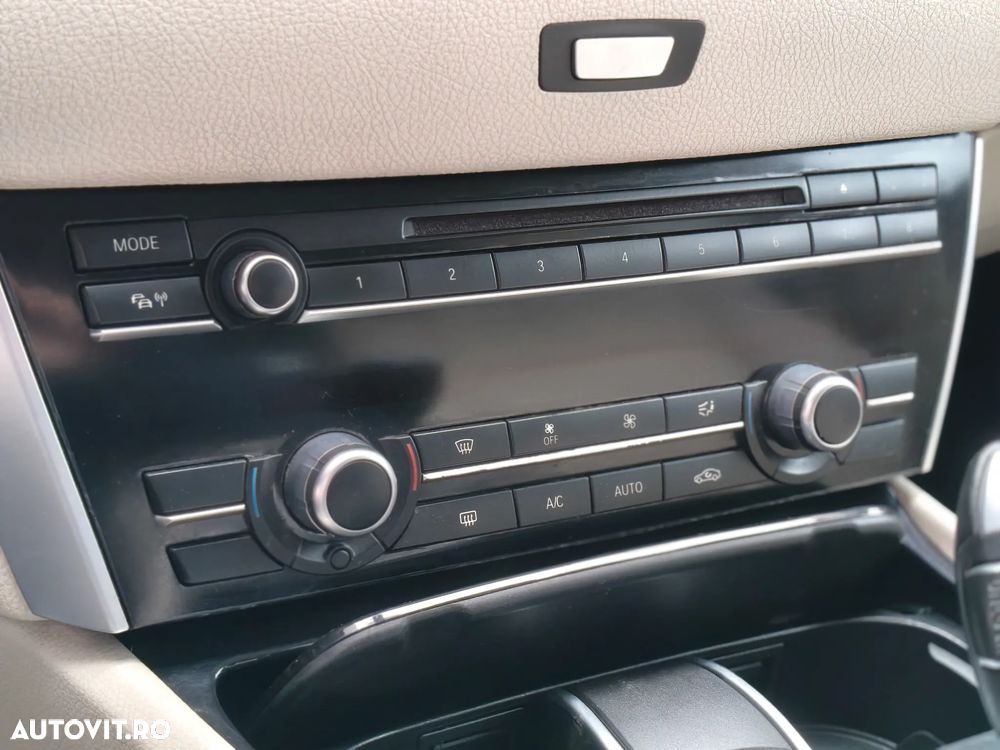 BMW Seria 5 520d Gran Turismo - 29