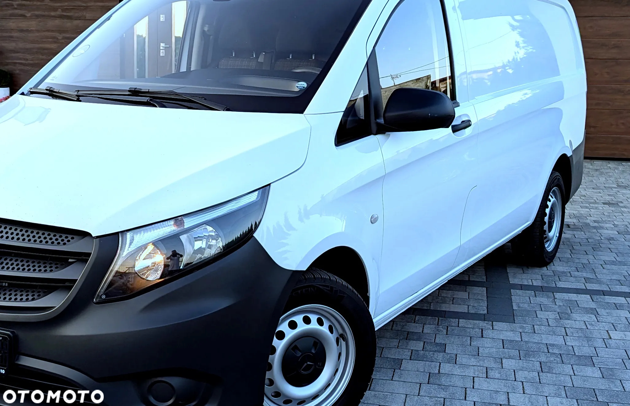 Mercedes-Benz VITO 111 CDTI long - 16