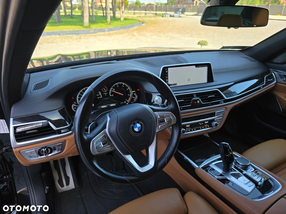 BMW Seria 7 730d xDrive - 16