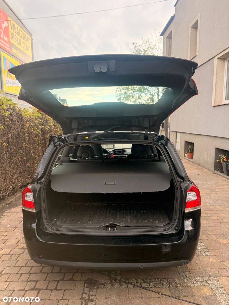 Volvo V70 D2 Summum - 7