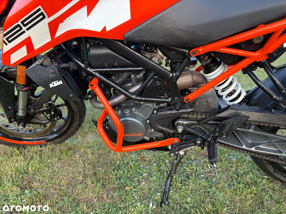 KTM Duke 125 - 8