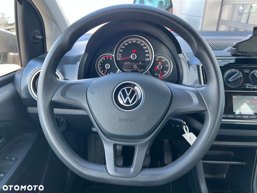 Volkswagen up! 1.0 move - 12