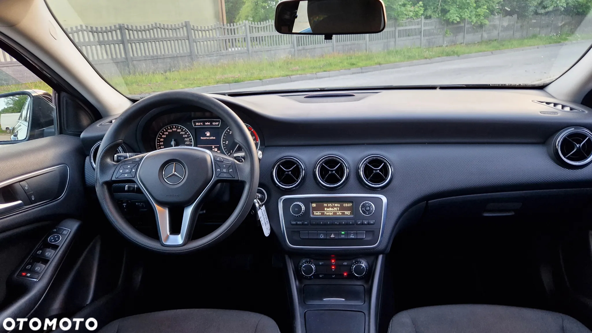 Mercedes-Benz Klasa A 180 CDI (BlueEFFICIENCY) 7G-DCT - 10