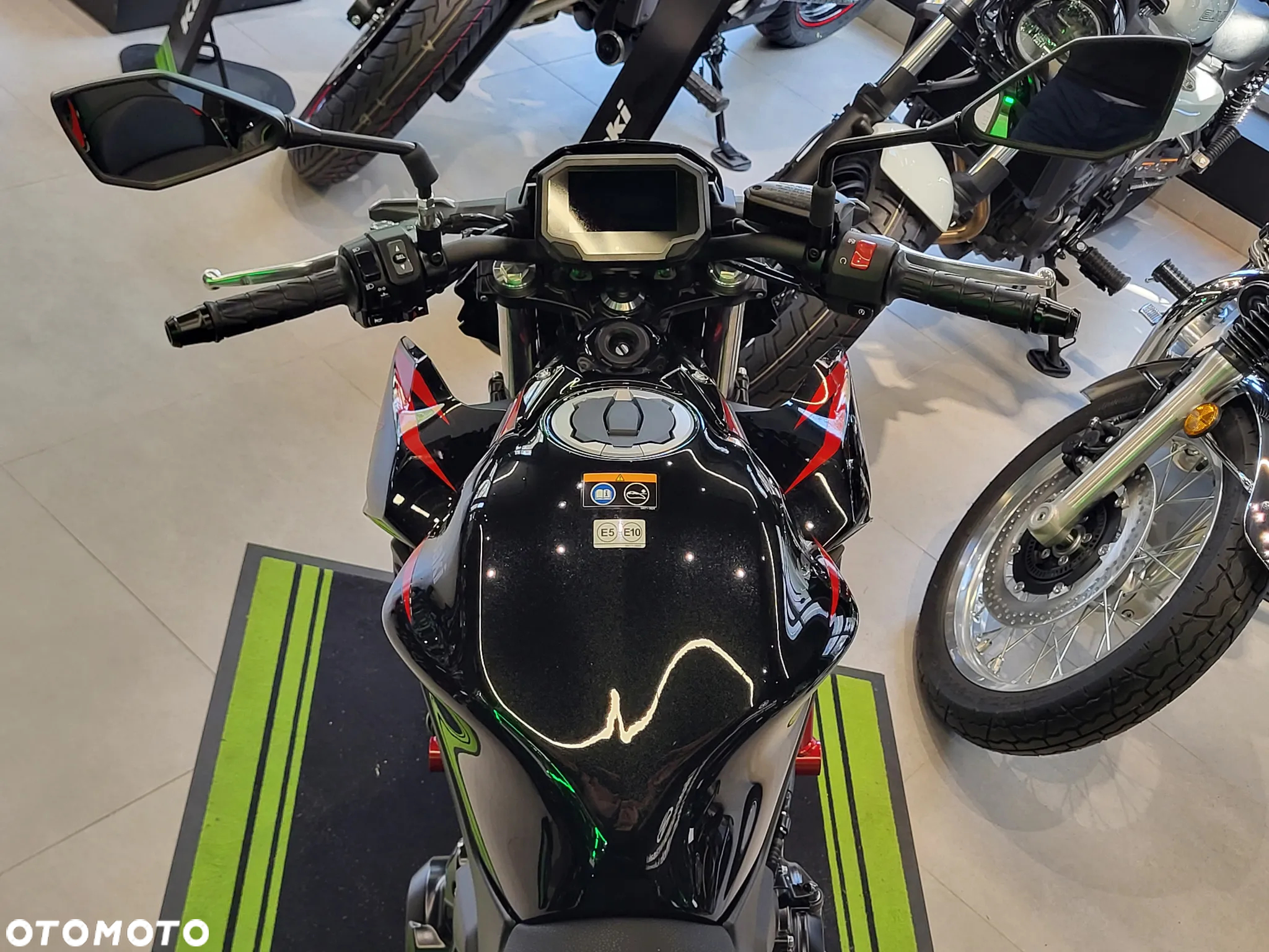Kawasaki Z 650 - 11