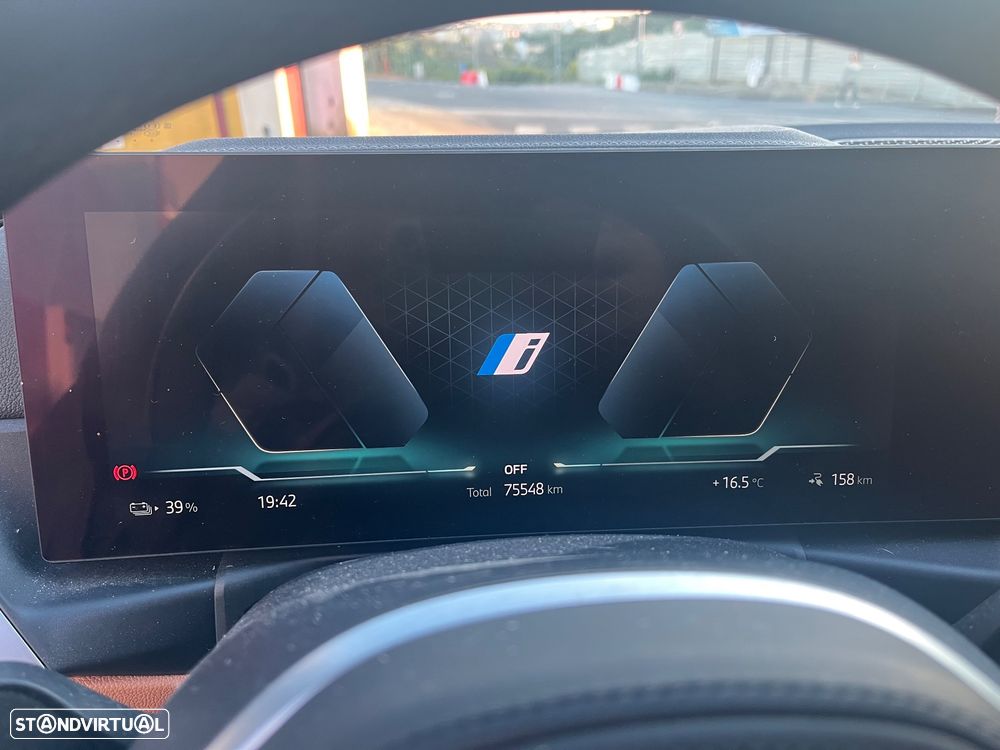 BMW i4 eDrive40 Pack Desportivo M - 2