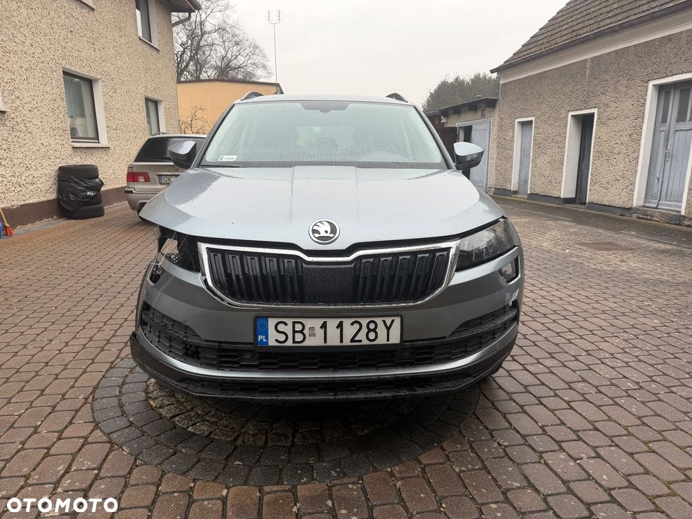 Skoda Karoq 1.5 TSI ACT GPF 4x2 Ambition - 2
