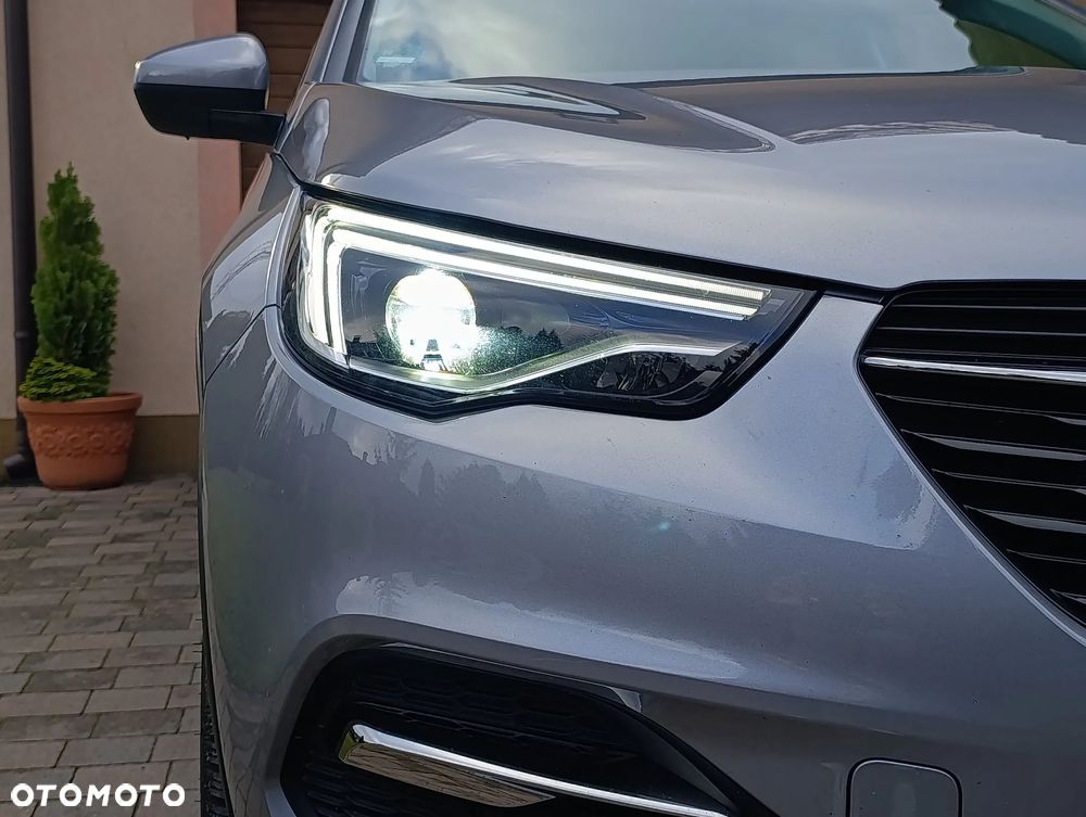 Opel Grandland X Plug-in-Hybrid4 1.6 DI Start/Stop Business INNOVATION - 8