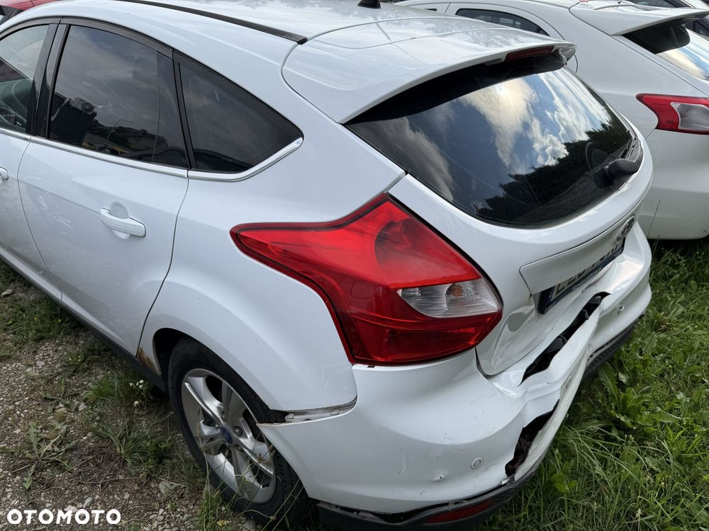 Ford Focus - 8