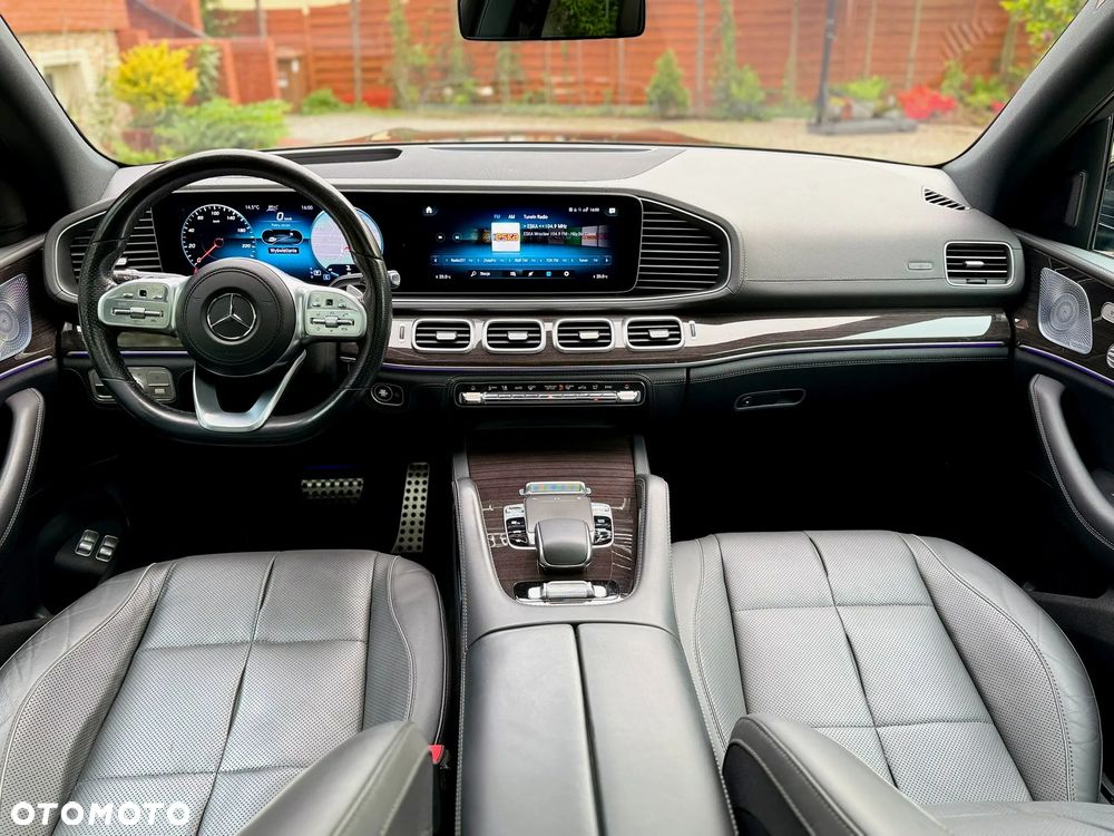 Mercedes-Benz GLS - 34