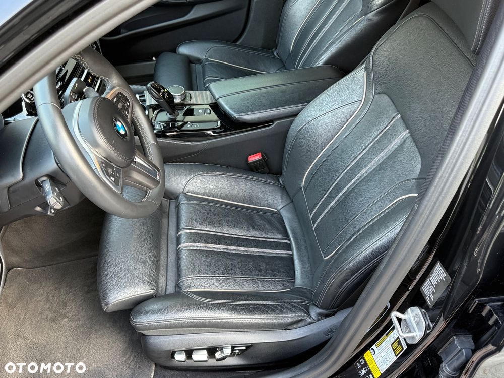 BMW Seria 5 540i xDrive M Sport sport - 22