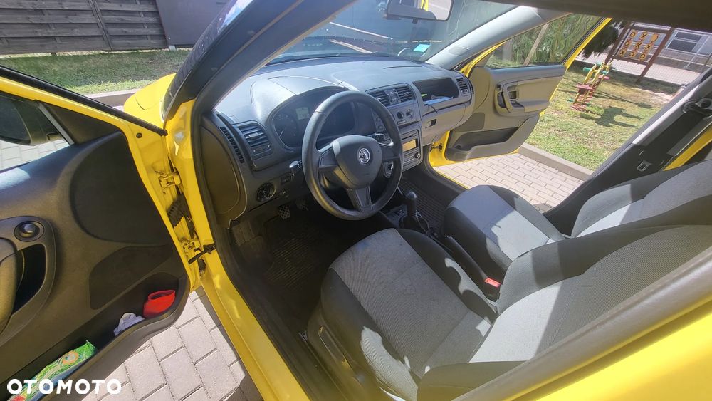 Skoda Fabia 1.2 HTP Active - 9