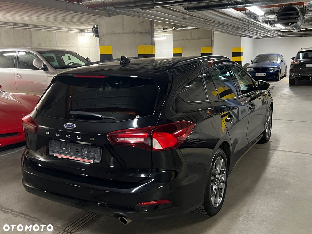 Ford Focus Turnier 1.5 EcoBlue Start-Stopp-System ACTIVE X - 10