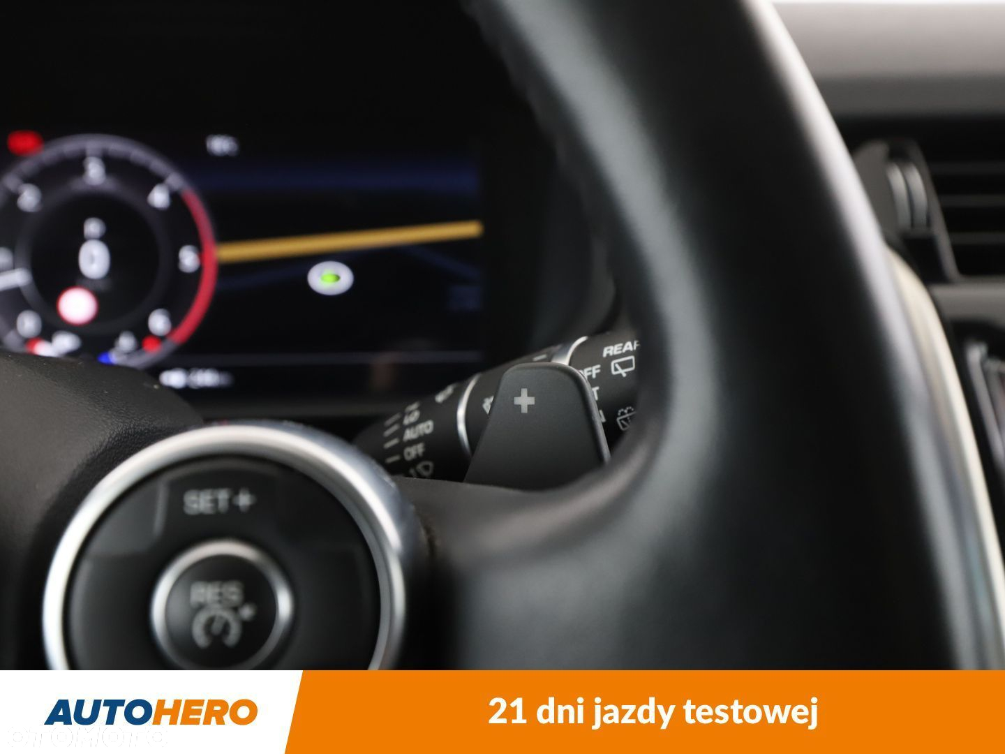 Land Rover Discovery V 2.0 SD4 HSE - 29