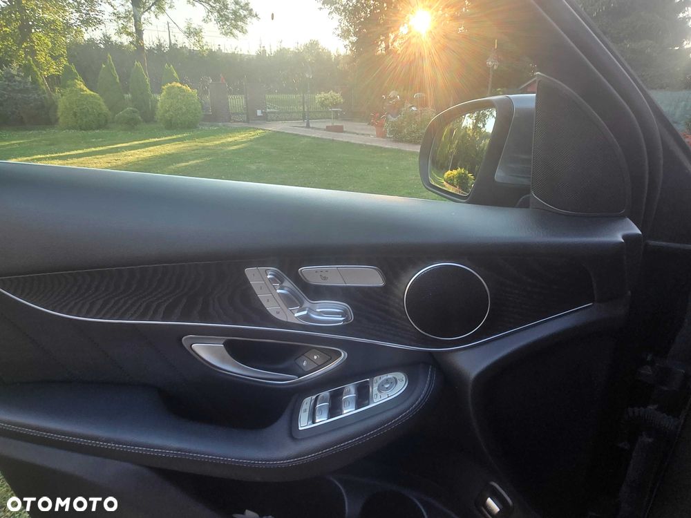 Mercedes-Benz GLC - 7