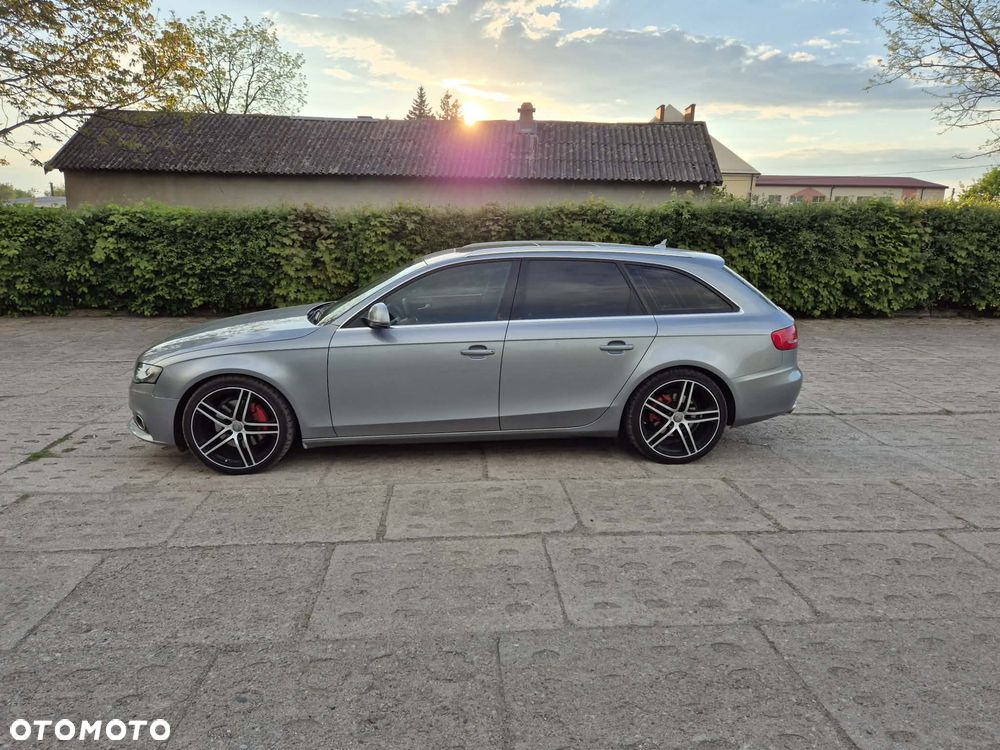 Audi A4 Avant - 6
