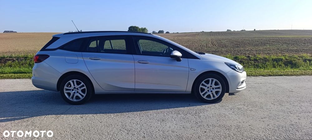 Opel Astra - 3