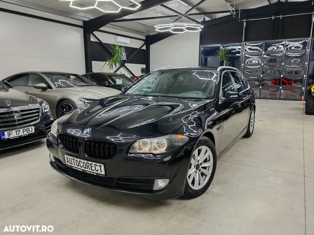 BMW Seria 5 525d xDrive Touring Sport-Aut. - 3