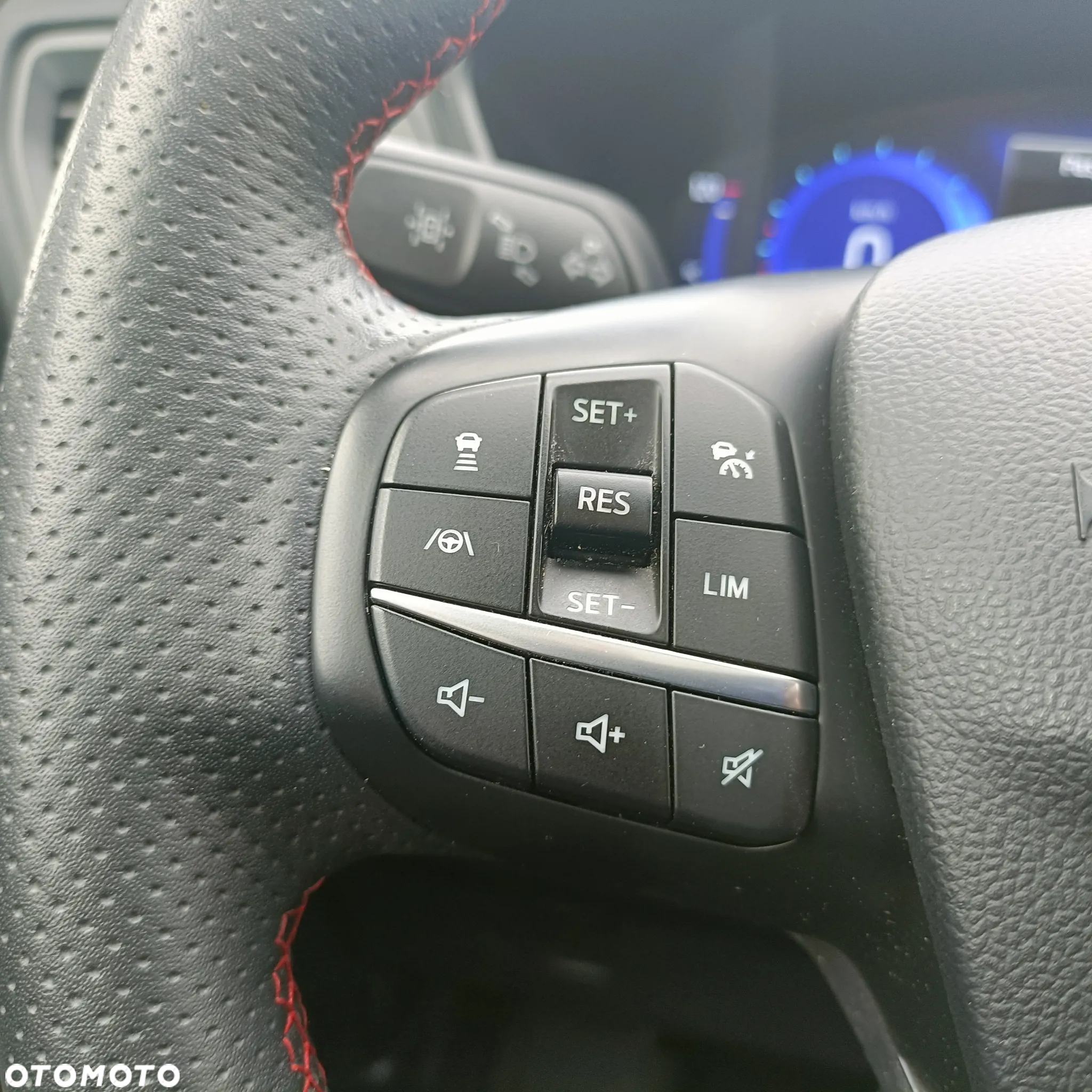 Ford Kuga 2.5P PHEV FWD ST-Line X - 27