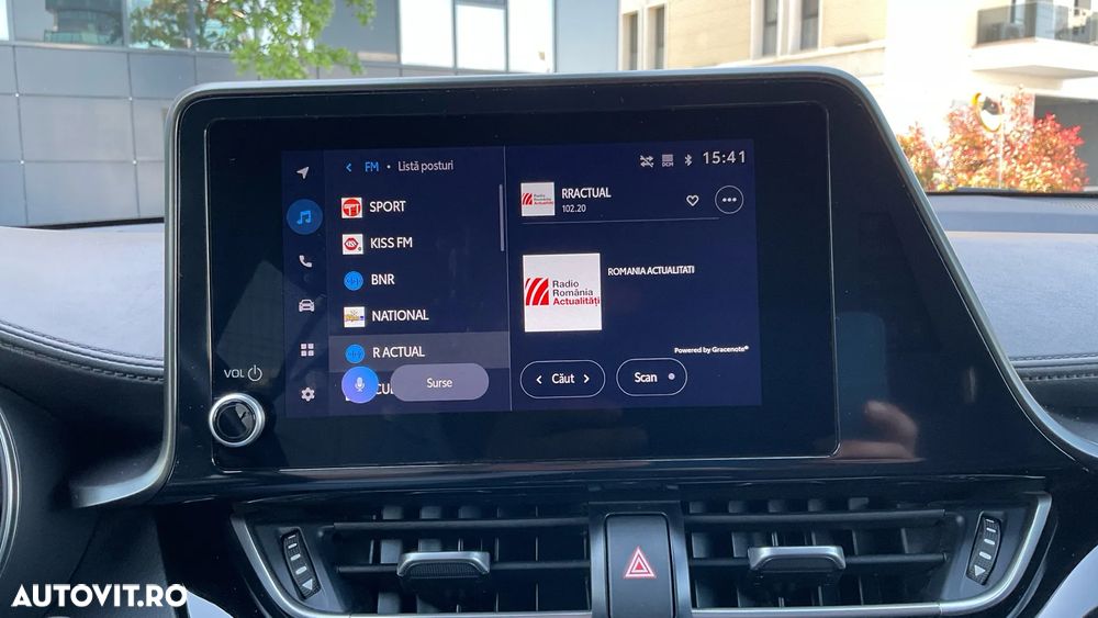 Toyota C-HR 2.0 HSD 184 CP 4x2 CVT Style - 24