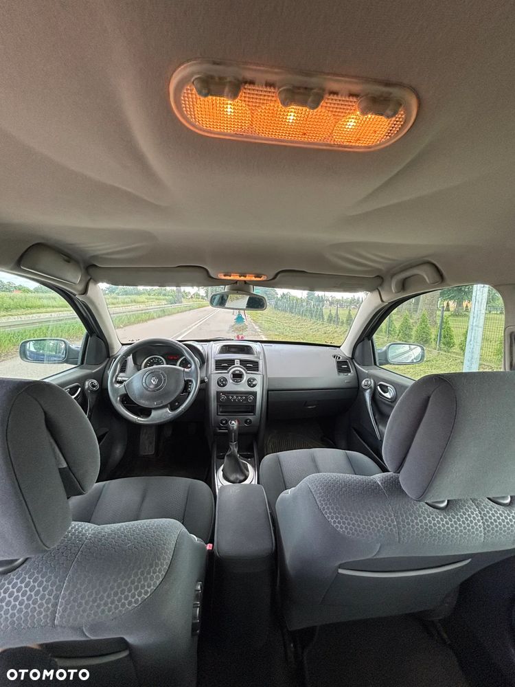 Renault Megane - 9