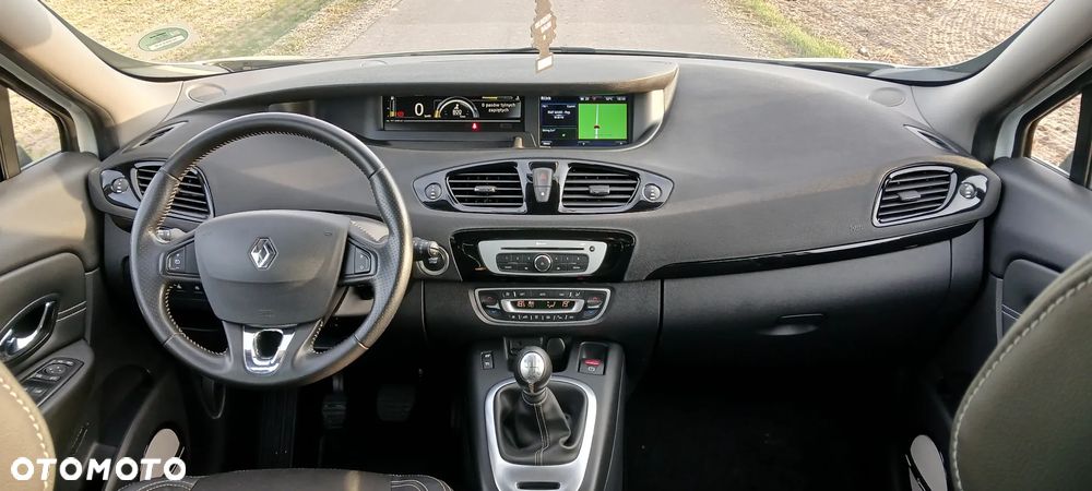 Renault Scenic Energy TCe 130 S&S Bose Edition - 13