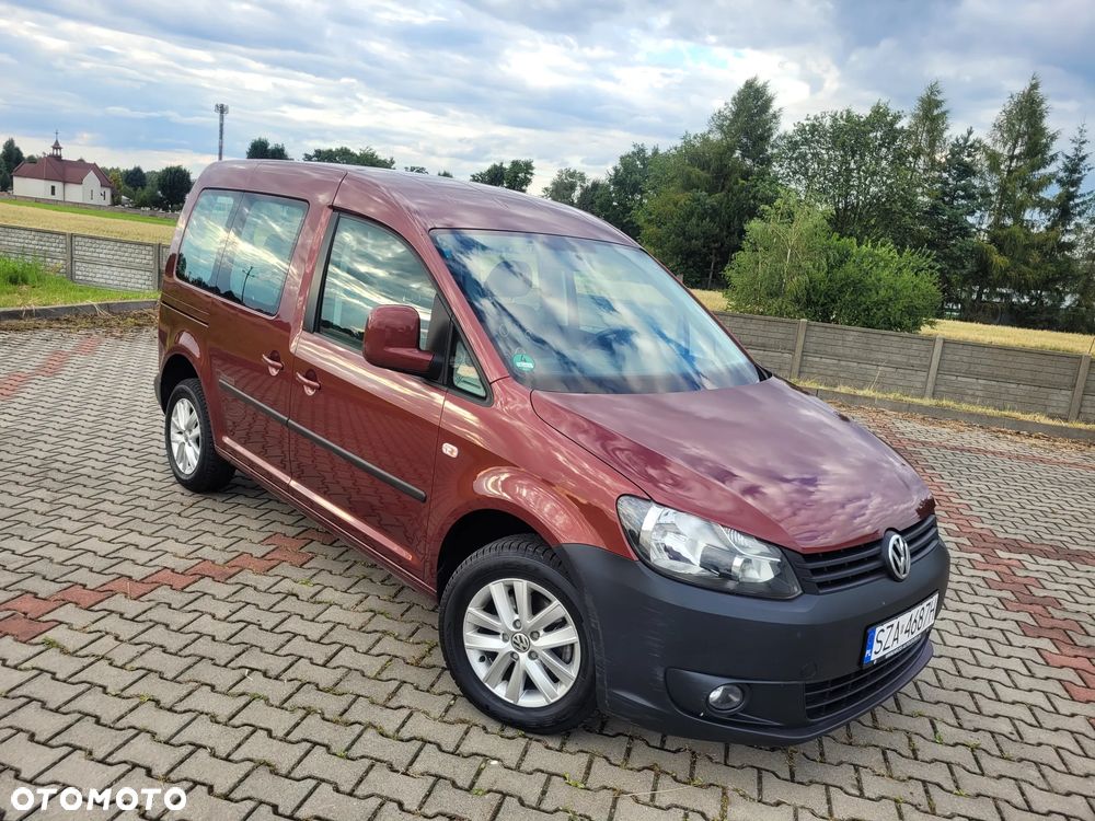 Volkswagen Caddy Comfortline BMT - 4