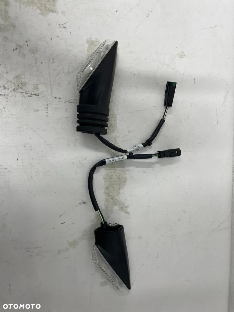 Zestaw kierunkowskazów  Ducati Multistrada, Monster 2023- - 1