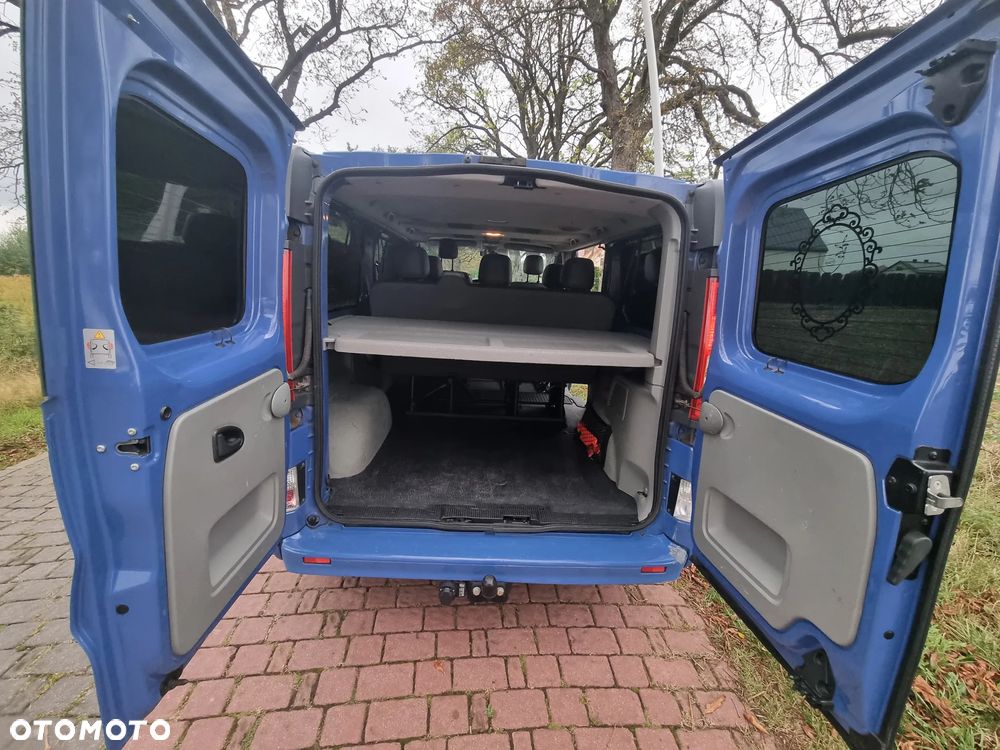 Renault Trafic L1H1 Passenger Lux - 25