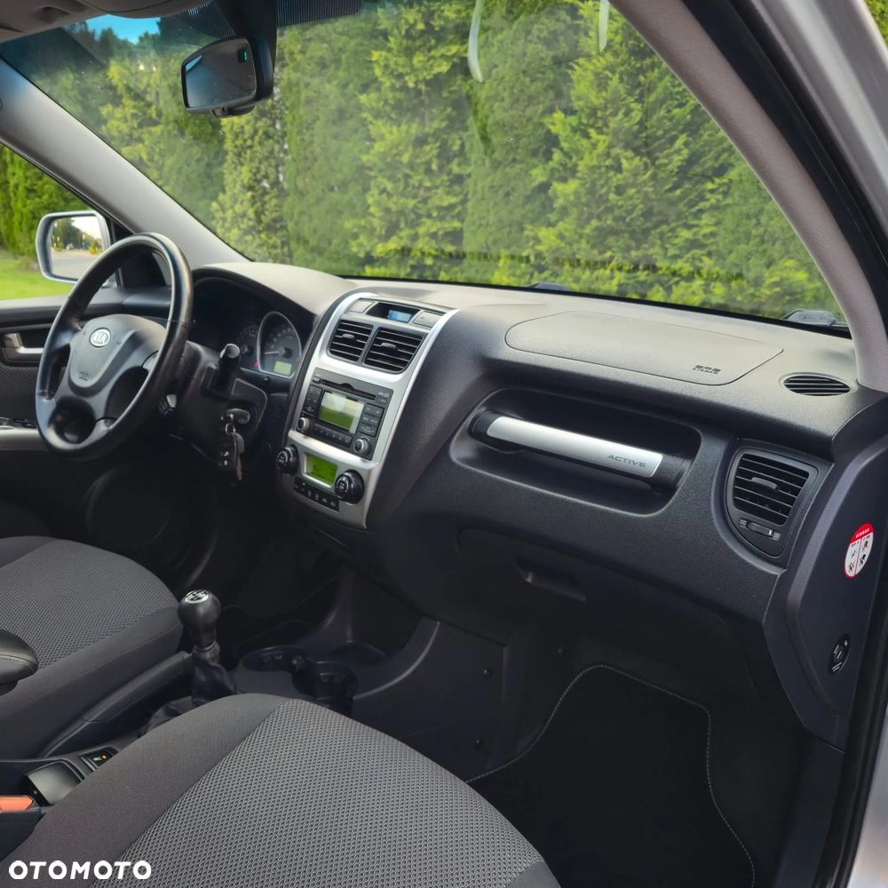 Kia Sportage 2.0 Expedition 2WD - 24