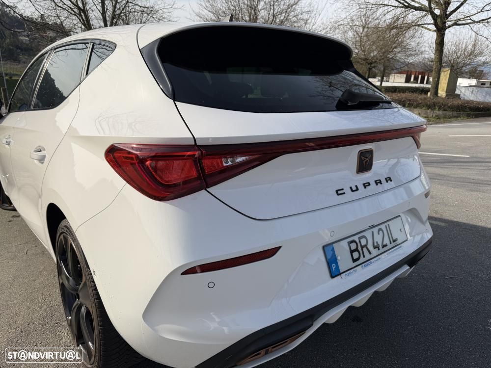 Cupra Leon 1.4 e-Hybrid VZ DSG - 13