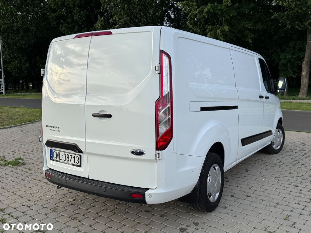 Ford TRANSIT CUSTOM - 15