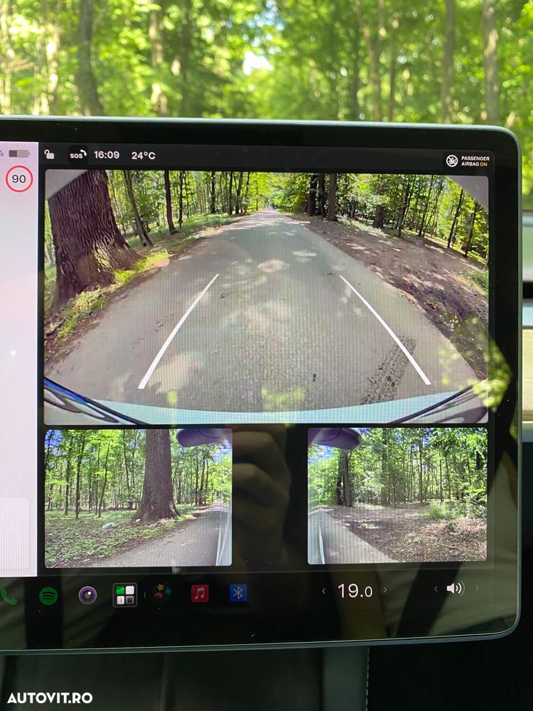 Tesla Model 3 - 38