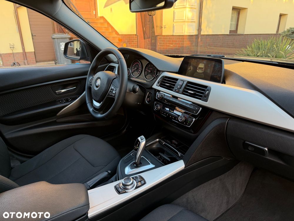 BMW Seria 3 - 13
