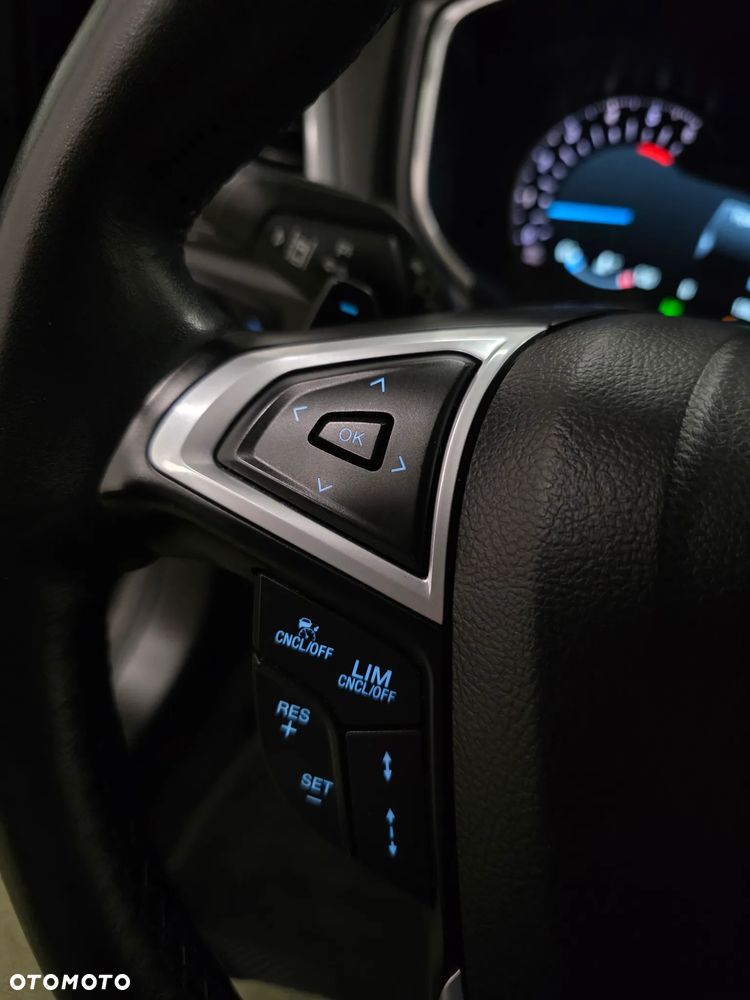 Ford Mondeo 2.0 TDCi Titanium PowerShift - 20