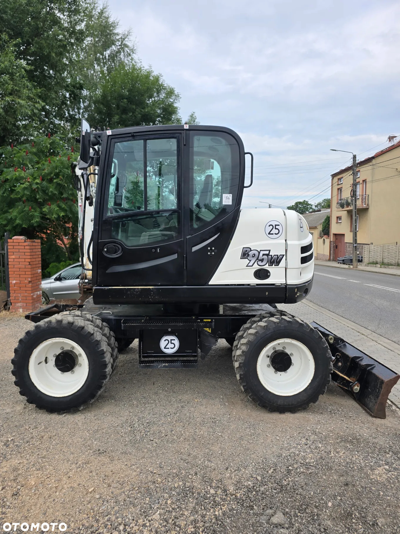 Yanmar B 95W - 11