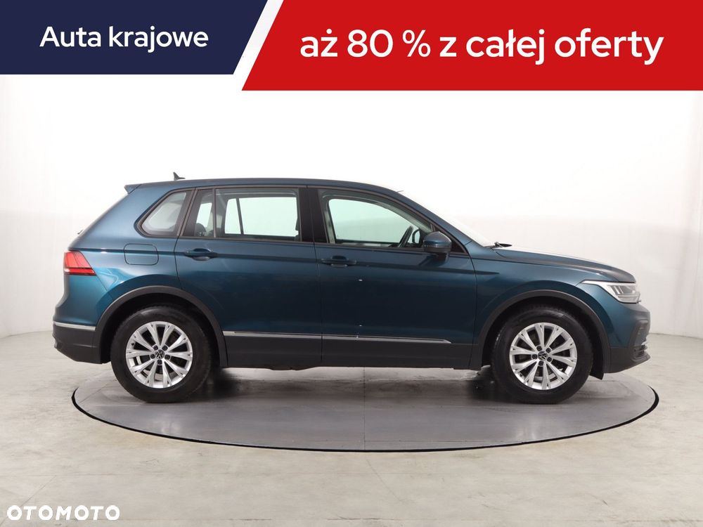 Volkswagen Tiguan - 8