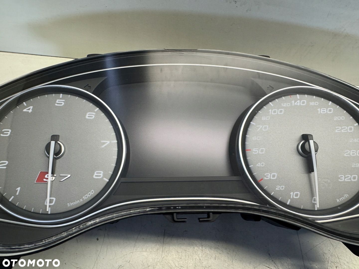 AUDI S7 LICZNIK ZEGARY 4G8920934A - 3
