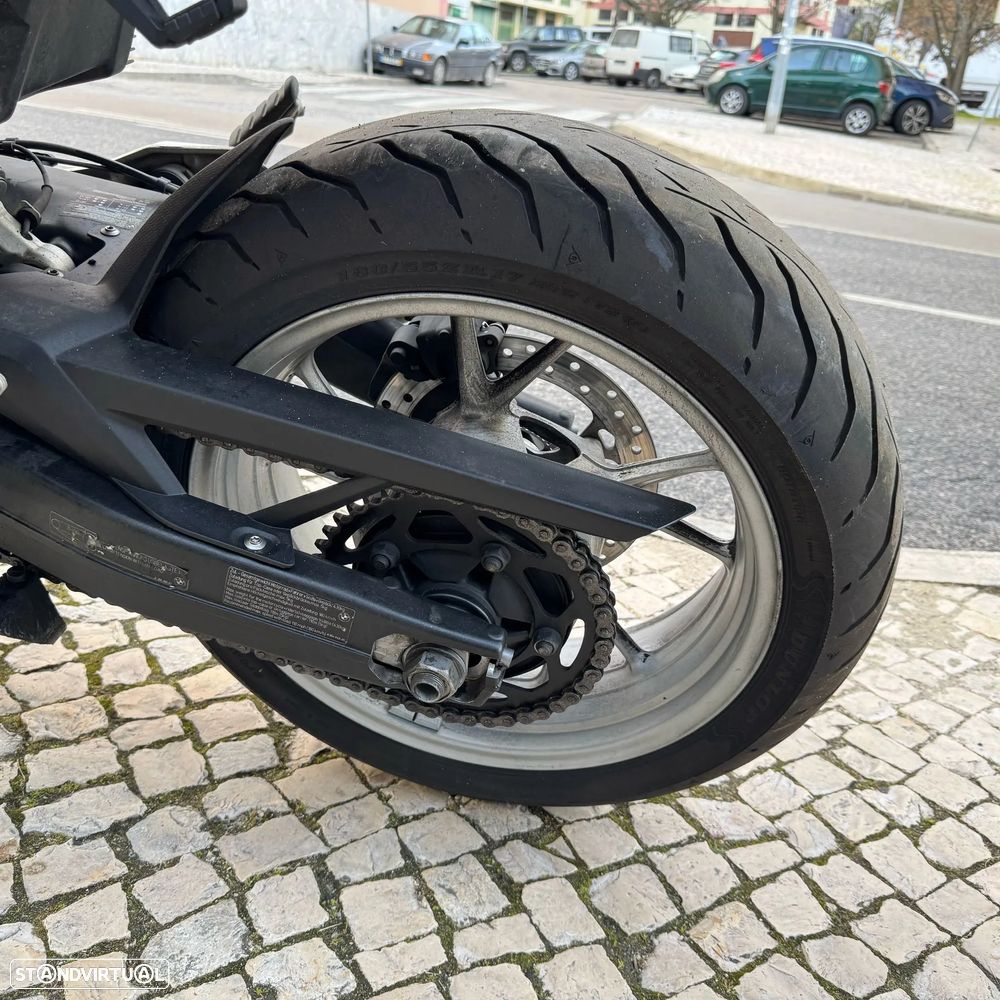 BMW F 900 R - 25
