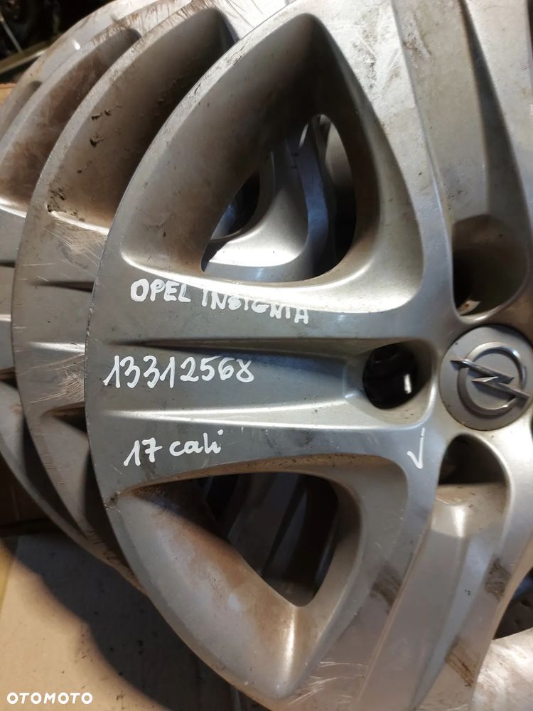 Opel Insignia kołpaki 17 cali 13312568 - 2