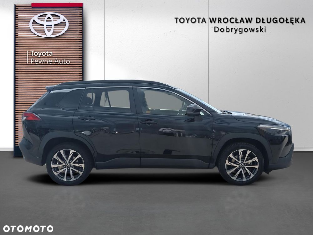 Toyota Corolla Cross - 8