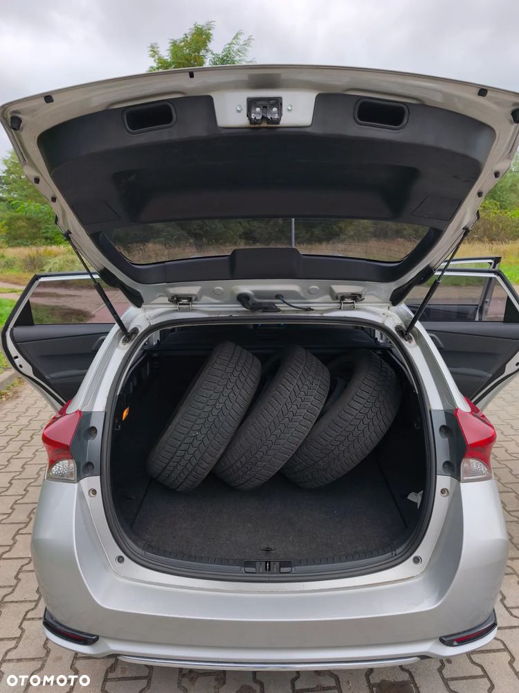 Toyota Auris 1.6 D-4D Premium - 7